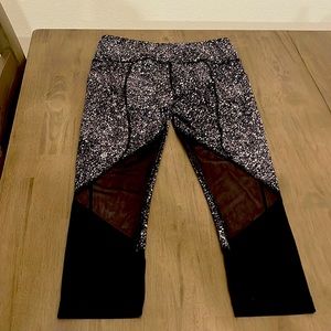 Lululemon athletic yoga pants
